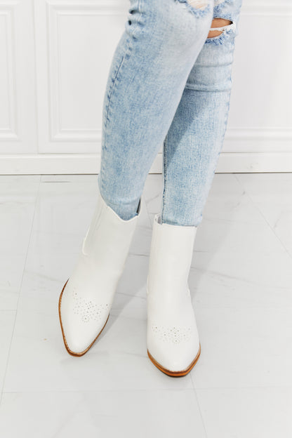 Love the Journey Stacked Heel Chelsea Boot in White