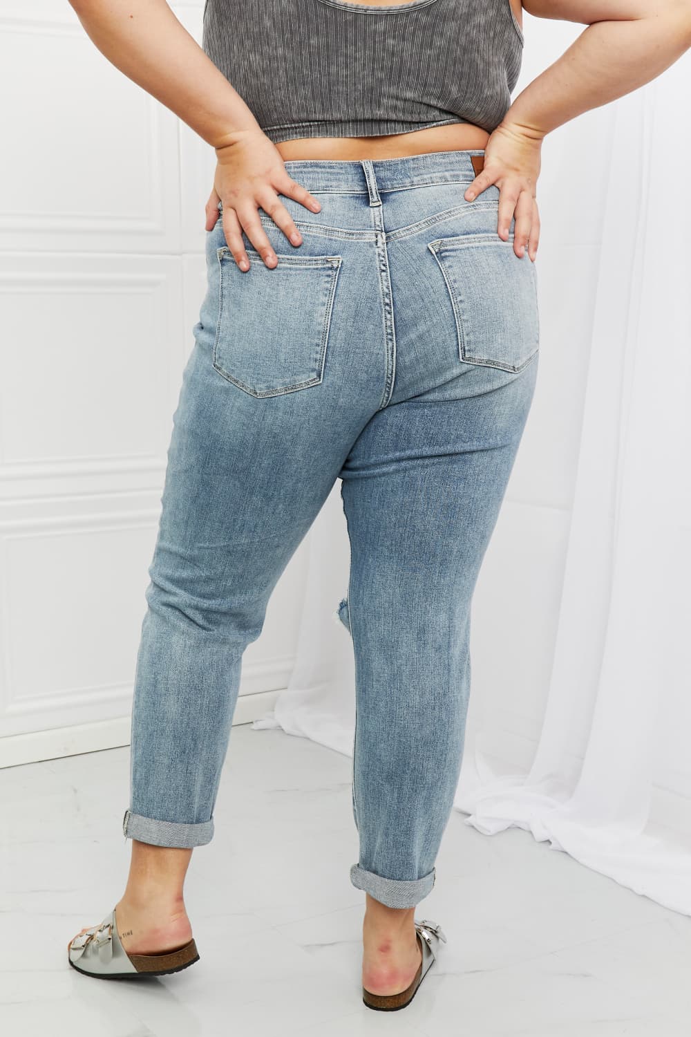 Judy Blue Malia Mid Rise Boyfriend Jeans